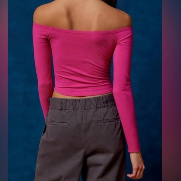 Urban Outfitters BDG Alex Off-The-Shoulder Top - Picture 4 of 4